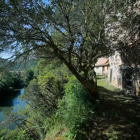 Semi-troglodyte Du Coustal Chalet Cajarc